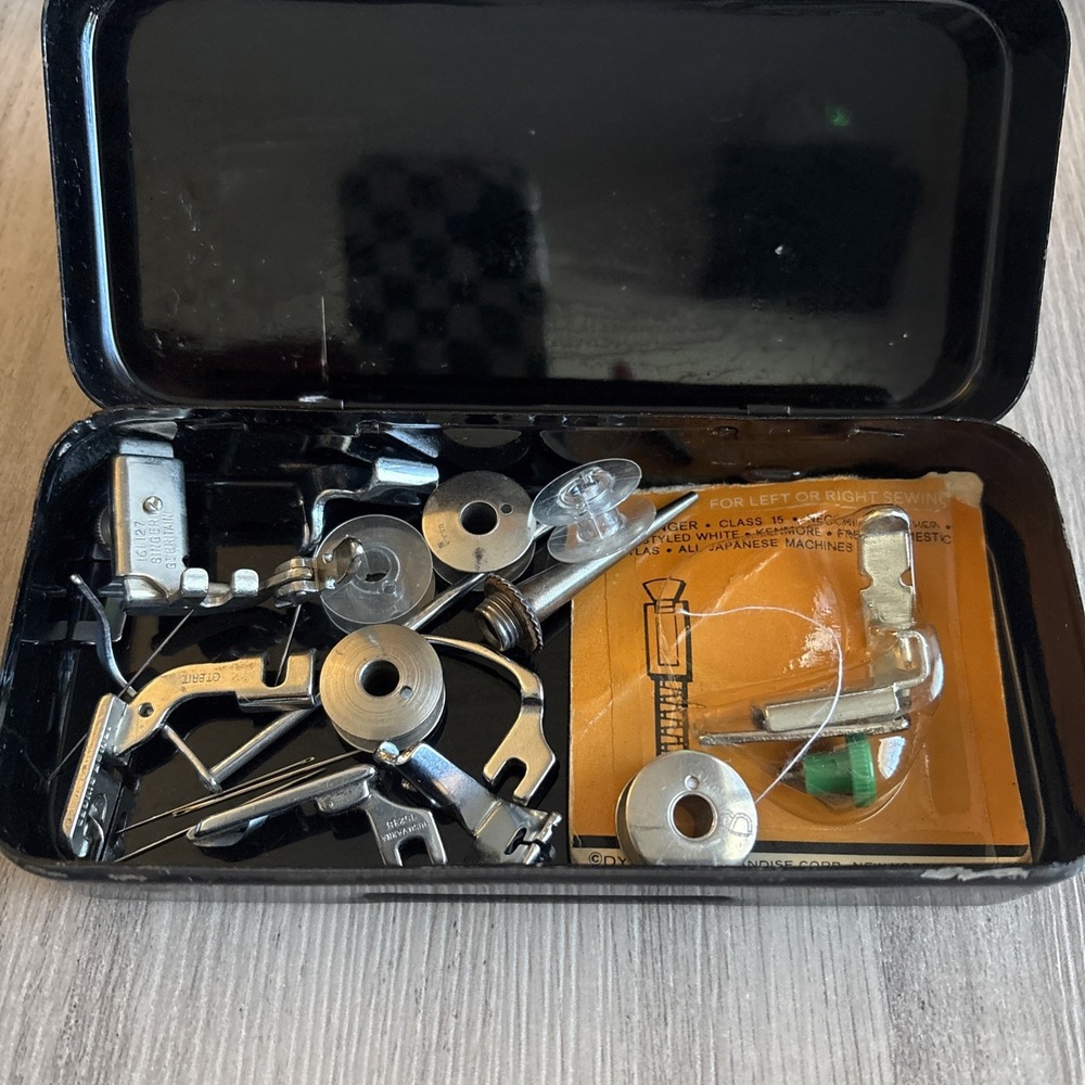 Lot in Black Enamel Attachment Case Singer Sewing Machine Feet and Accessories